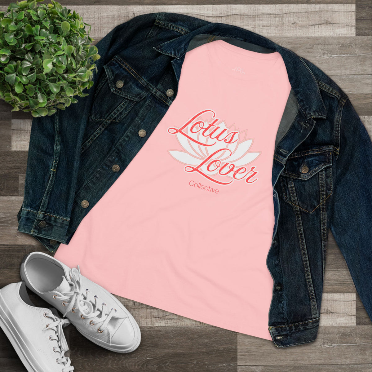 Lotus Lover - Women's Cotton Tee